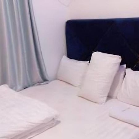 Charles Groove Hotel & Suit 哈科特港 外观 照片