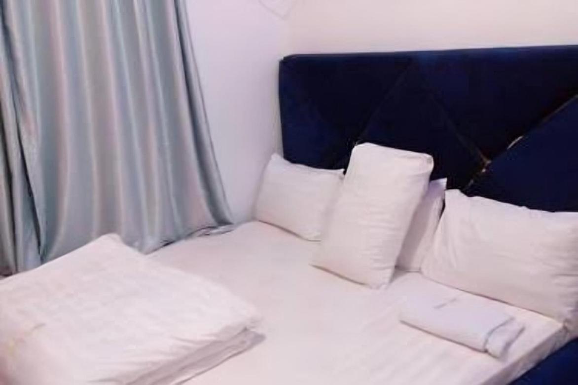 Charles Groove Hotel & Suit 哈科特港 外观 照片